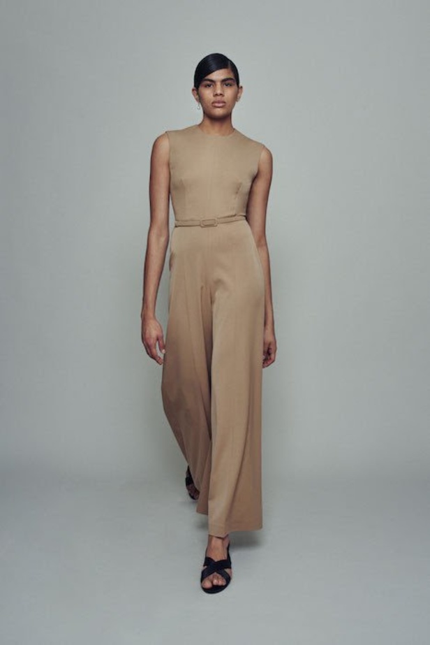 عرض ازياء مجموعة Emilia Wickstead ربيع وصيف 2021 من اسبوع لندن للموضة