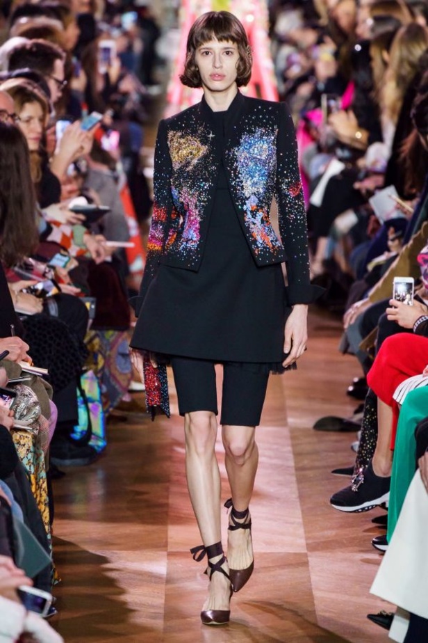 مجموعة سكياباريلي للهوت كوتور لربيع وصيف 2019