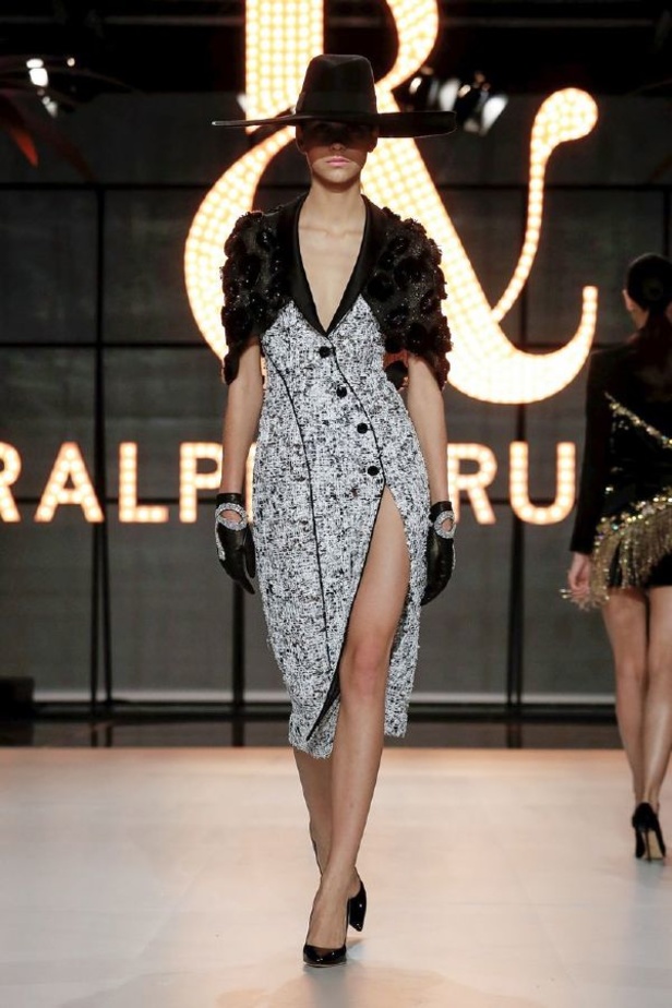 مجموعة رالف أند روسو للهوت كوتور لموسم ربيع وصيف 2019