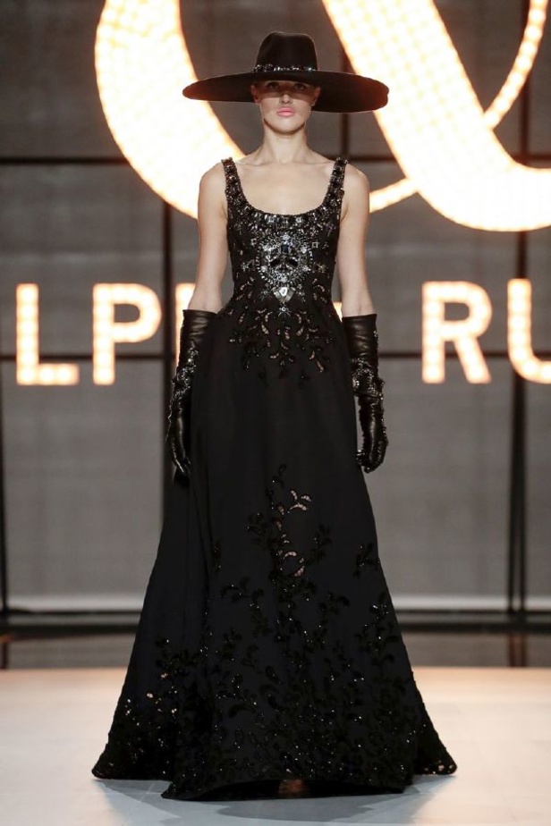 مجموعة رالف أند روسو للهوت كوتور لموسم ربيع وصيف 2019