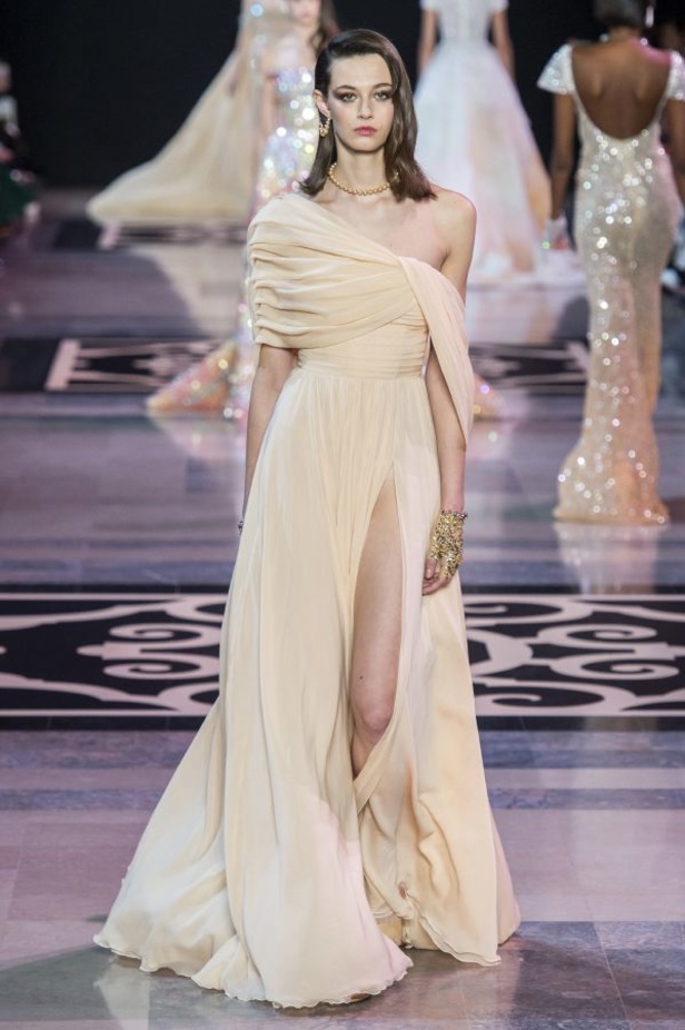 مجموعة جورج حبيقة للأزياء الراقية لربيع وصيف 2019