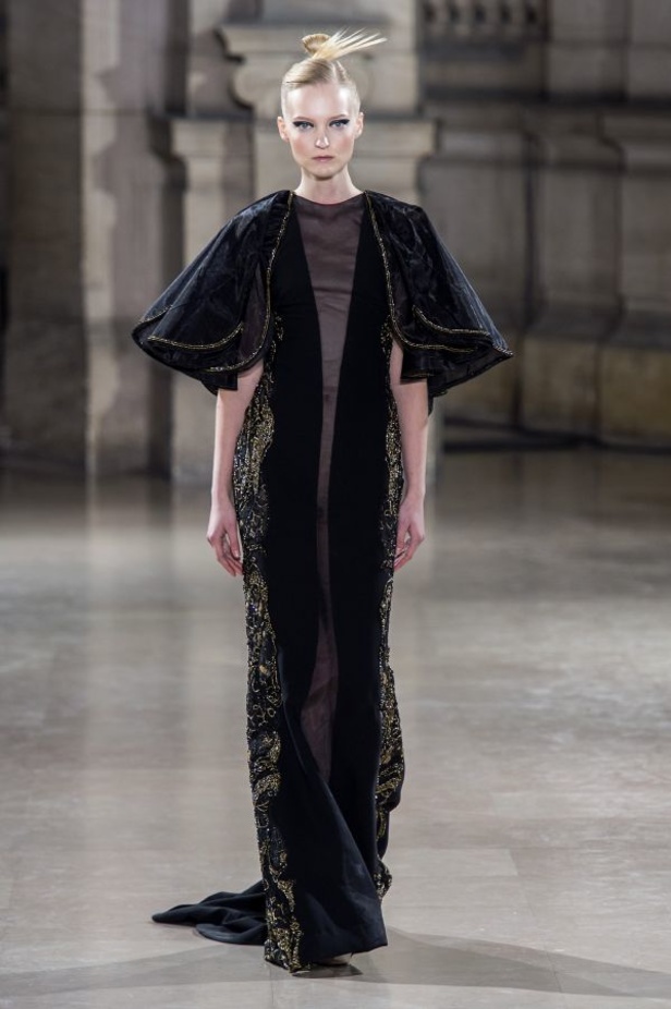 "Anatomy of a wing" مجموعة طوني ورد للأزياء الراقية لربيع وصيف 2019