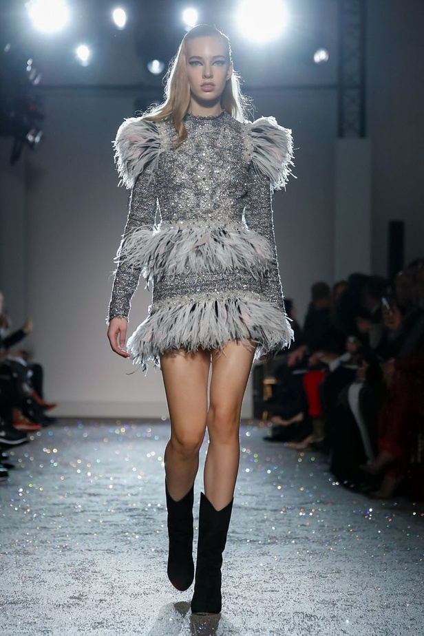 مجموعة الألبسة الراقية من جيامباتيستا فالي لربيع 2019