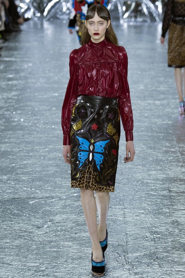 عرض أزياء ماري كاترانتزو للألبسة الجاهزة لخريف شتاء 2016