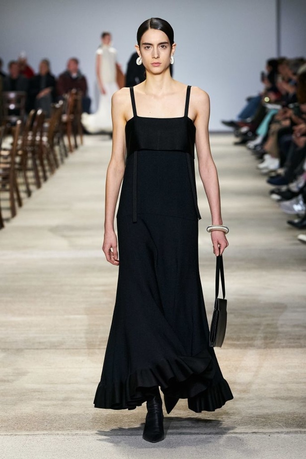 مجموعة الازياء الفاخرة من  جيل ساندرا  لخريف وشتاء 2020-2021 