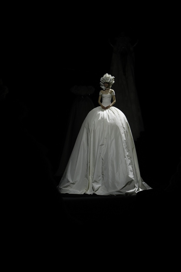 مجموعة دار فالنتينو Valentino لـخريف وشتاء 2021  تصاميم راقية تأخذنا الى الأحلام