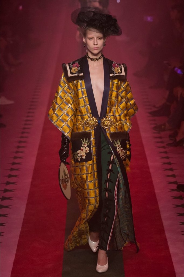 مجموعة "غوتشي" لموسم ربيع وصيف 2017