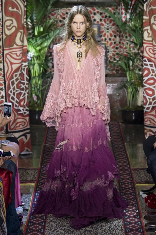 مجموعة Roberto Cavalli لربيع وصيف 2017