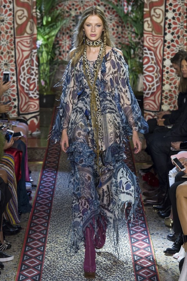 مجموعة Roberto Cavalli لربيع وصيف 2017