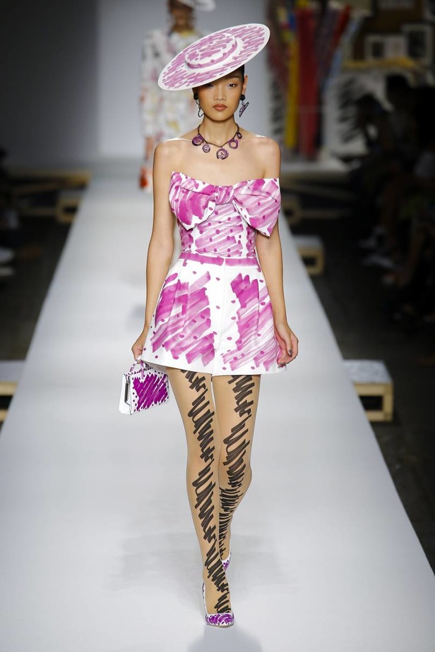 مجموعة موسكينو لموسم ربيع وصيف 2019