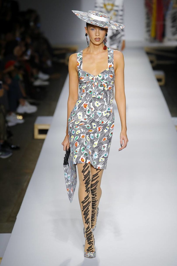 مجموعة موسكينو لموسم ربيع وصيف 2019