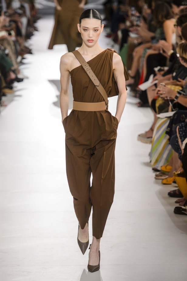 مجموعة Max Mara لربيع وصيف 2019