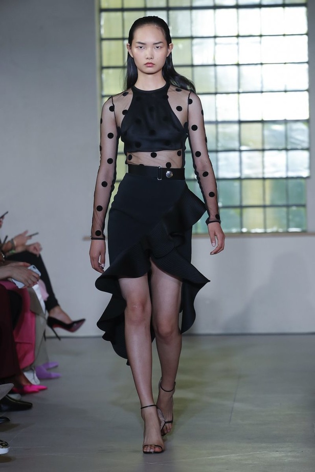 مجموعة دايفيد كوما لموسم ربيع وصيف 2019