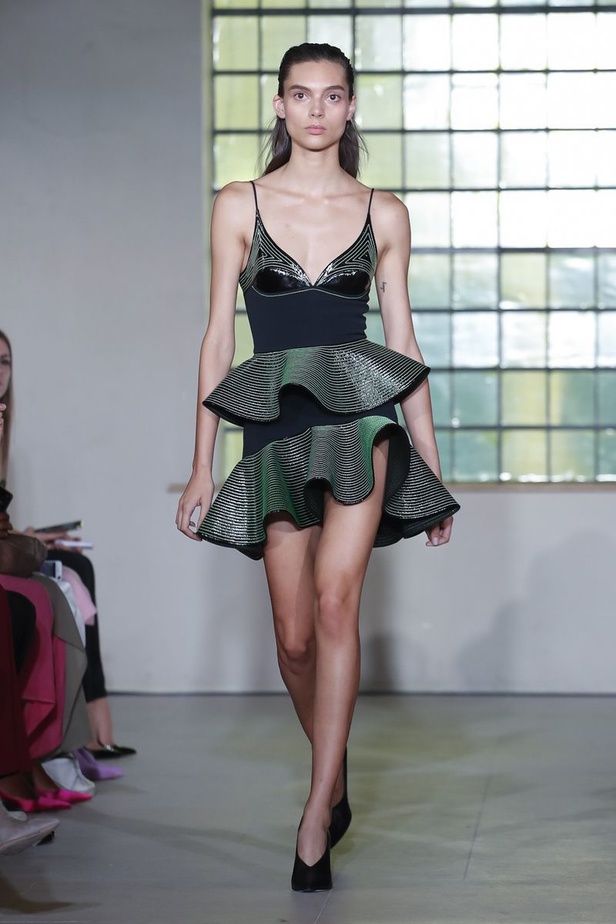 مجموعة دايفيد كوما لموسم ربيع وصيف 2019