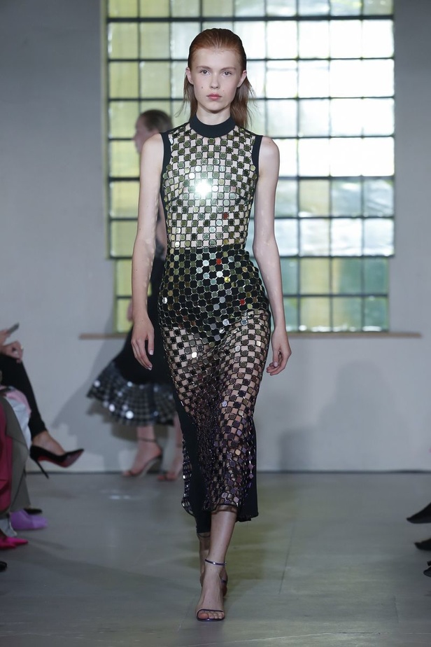 مجموعة دايفيد كوما لموسم ربيع وصيف 2019