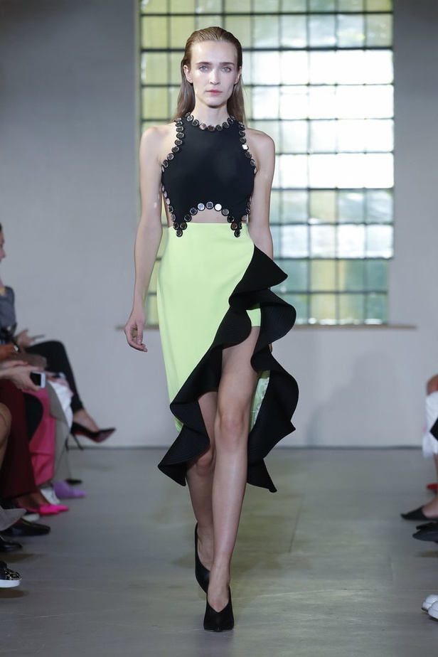 مجموعة دايفيد كوما لموسم ربيع وصيف 2019