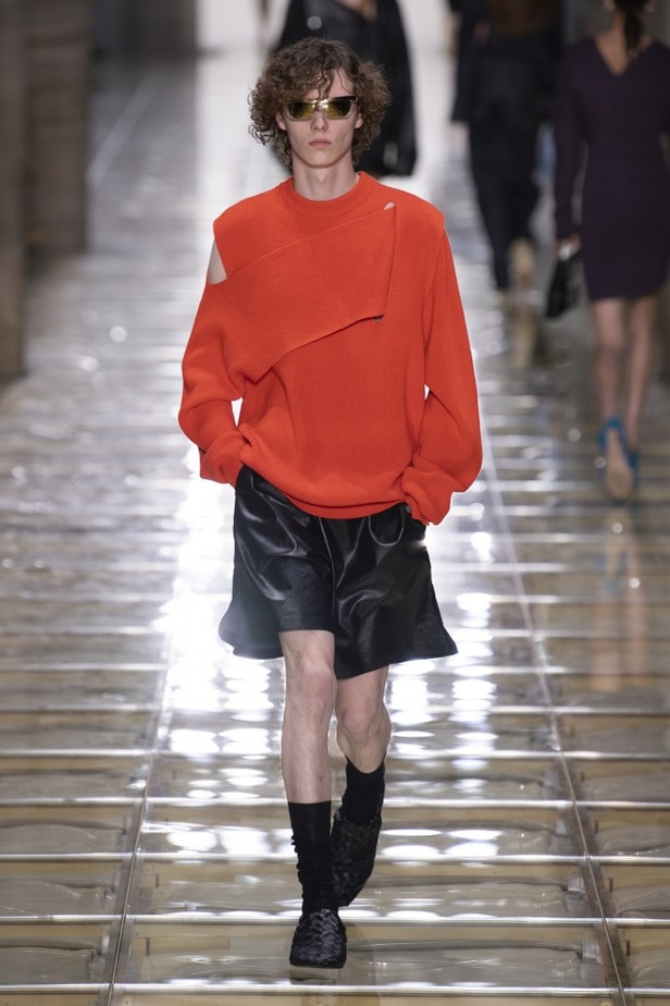 حرفية وإبداع في مجموعة Bottega Veneta لربيع وصيف 2020