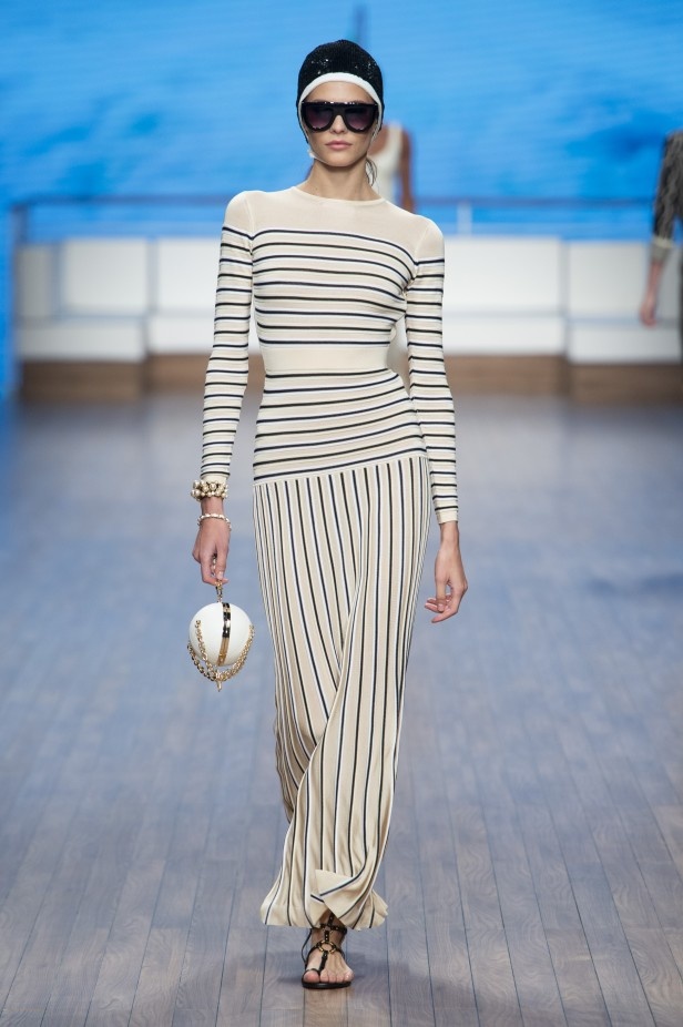 سافري الى عالم الرحلات البحرية مع مجموعة Elisabetta Franchi لربيع وصيف 2020