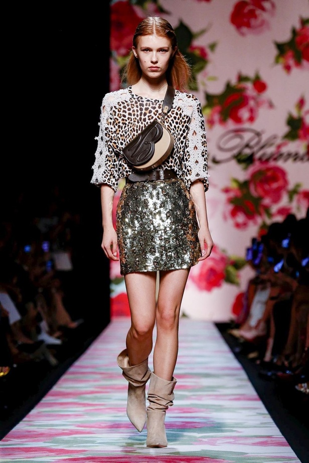 اسبوع الموضة في ميلان 2019 عرض أزياء  BLUMARINE لربيع وصيف 2020