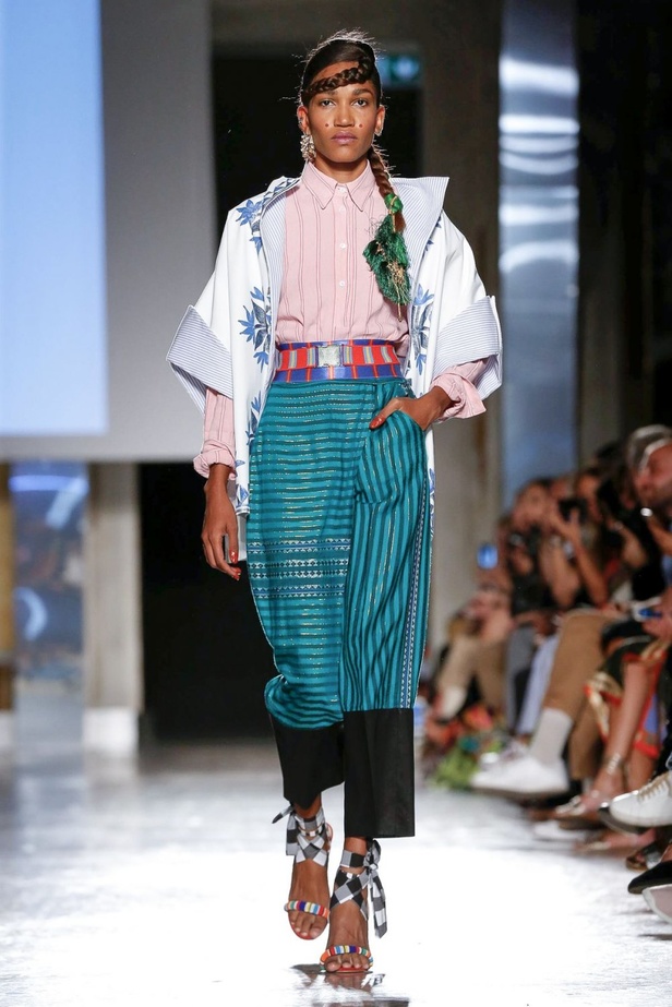 اسبوع الموضة في ميلان 2019 أزياء  STELLA JEAN الجاهزة لربيع وصيف 2020