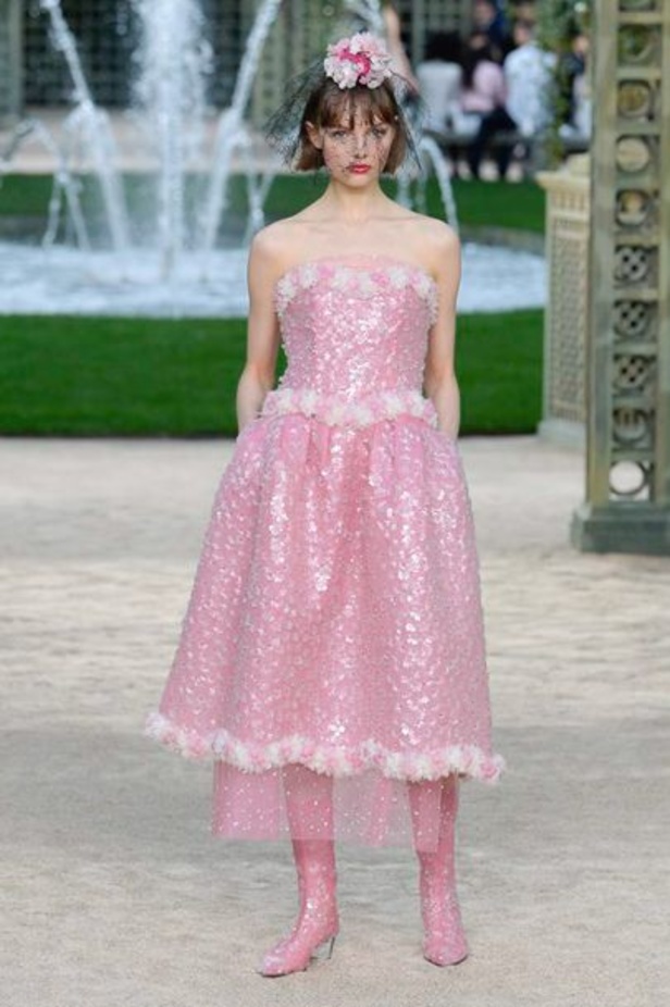 مجموعة شانيل للهوت كوتور لموسم ربيع وصيف 2018