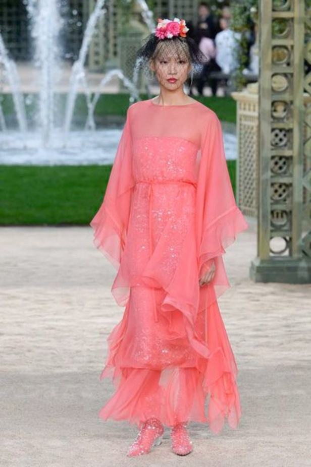 مجموعة شانيل للهوت كوتور لموسم ربيع وصيف 2018