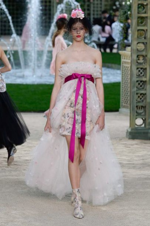 مجموعة شانيل للهوت كوتور لموسم ربيع وصيف 2018