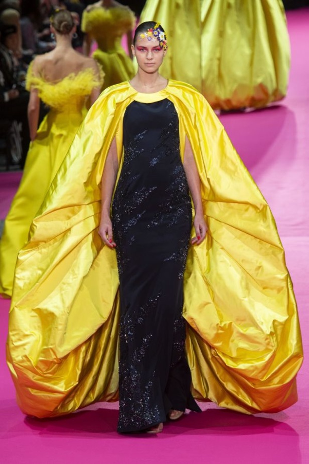 عرض أزياء Alexis Mabille لربيع 2019