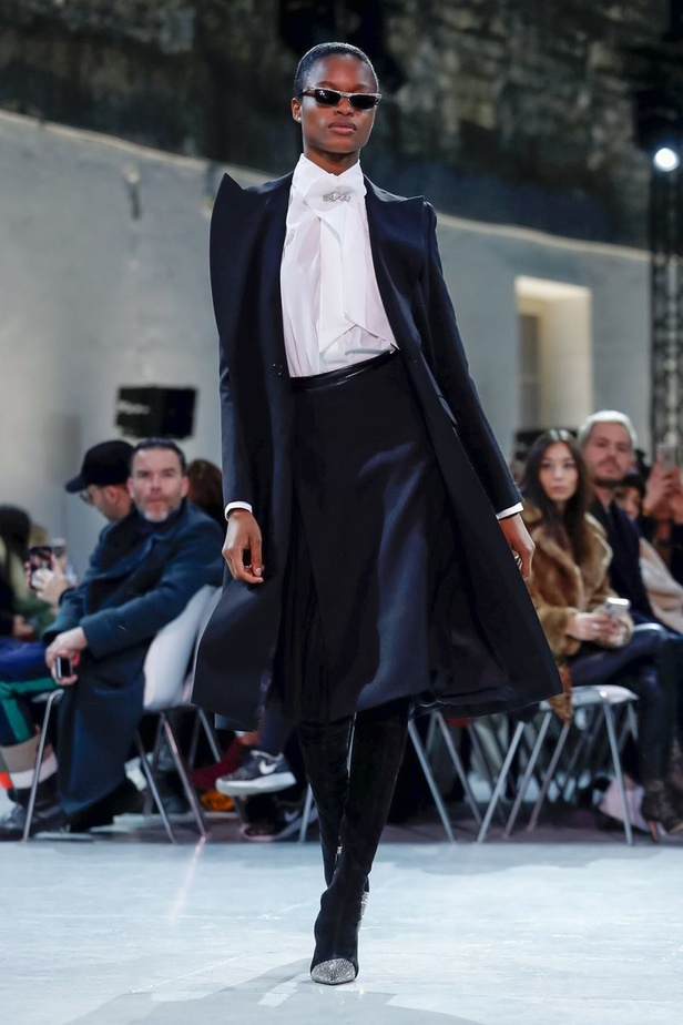 مجموعة الألبسة الراقية من ألكسندر فوتييه لربيع 2019