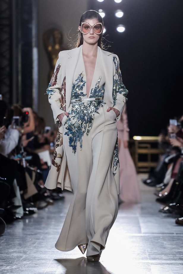 مجموعة ايلي صعب للهوت كوتور لربيع وصيف 2019