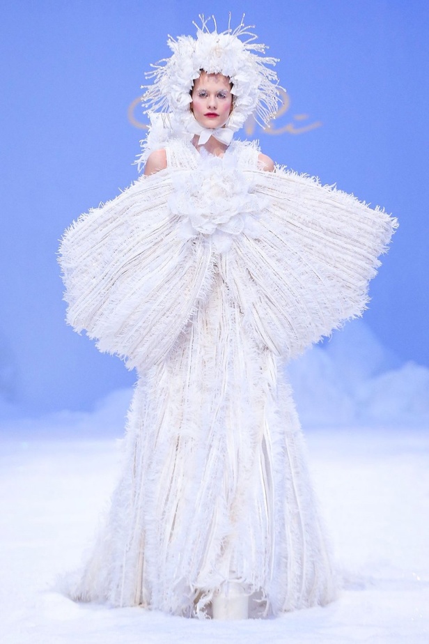 مجموعة Guo Pei للهوت كوتو لربيع وصيف 2020