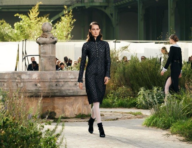 مجموعة CHANEL لربيع – صيف 2020 للأزياء الراقية