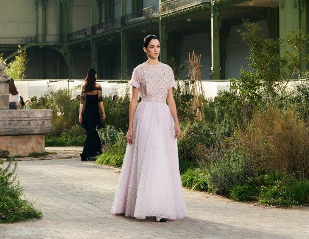 مجموعة CHANEL لربيع – صيف 2020 للأزياء الراقية