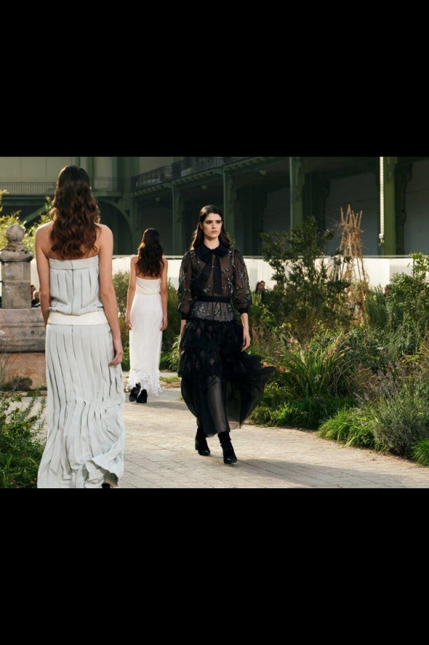 مجموعة CHANEL لربيع – صيف 2020 للأزياء الراقية