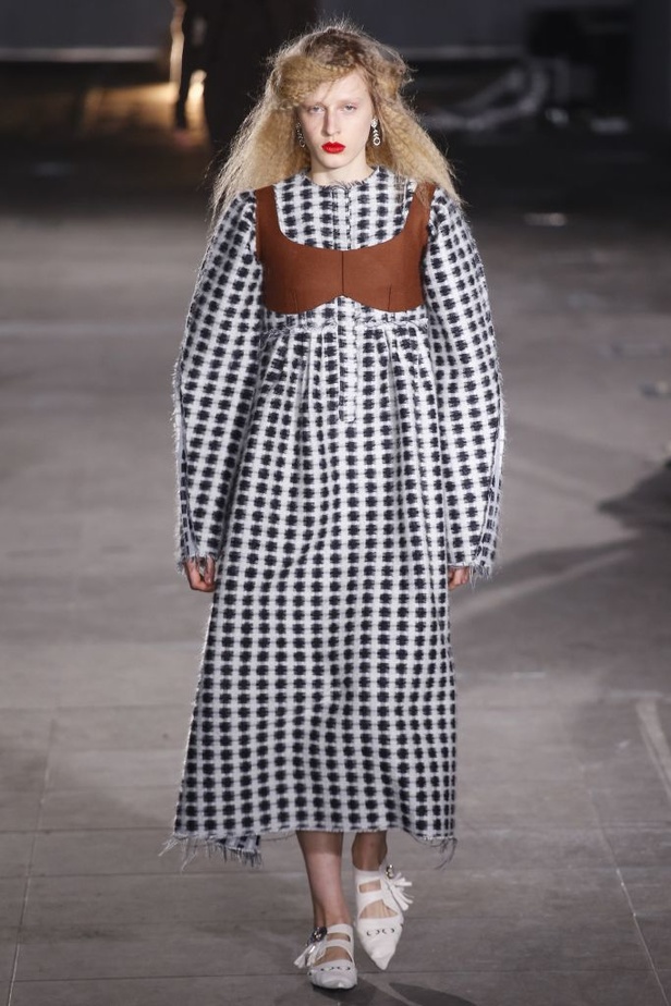 مجموعة Joseph للالبسة الجاهزة لخريف وشتاء 2016 