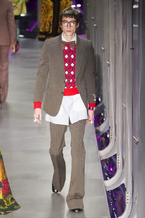 الازياء المشجرة بالوان مبهجة احدث موضة من دار غوتشي في شتاء 2018