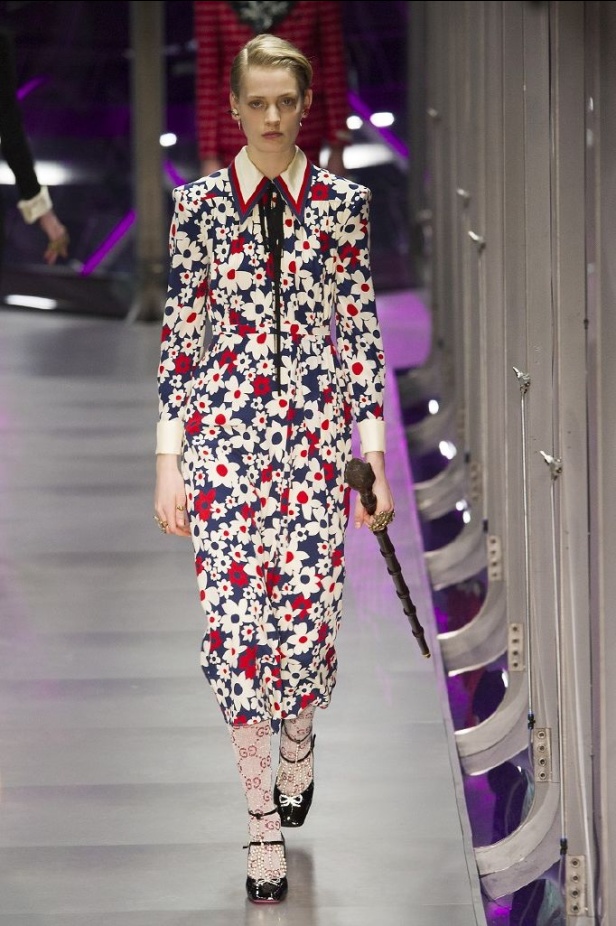 الازياء المشجرة بالوان مبهجة احدث موضة من دار غوتشي في شتاء 2018