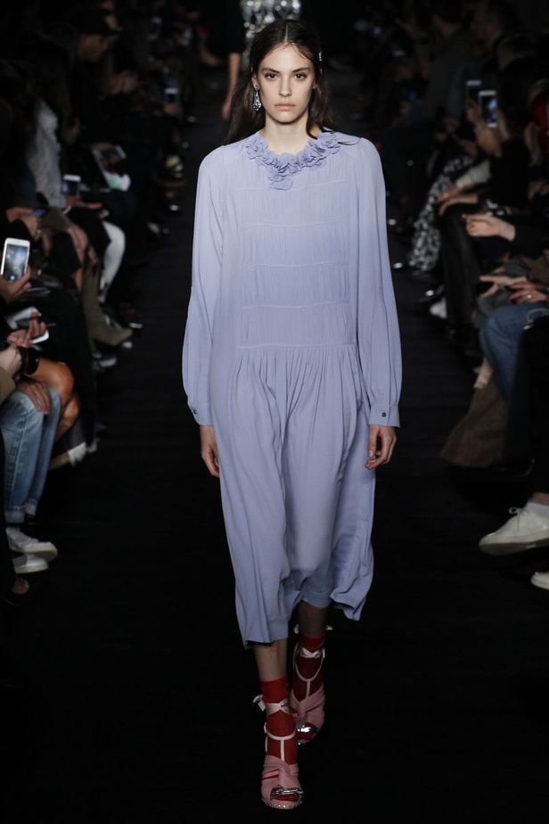 مجموعة دار N.21  لموسم خريف وشتاء 2017-2018