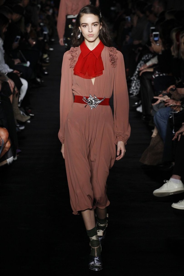 مجموعة دار N.21  لموسم خريف وشتاء 2017-2018