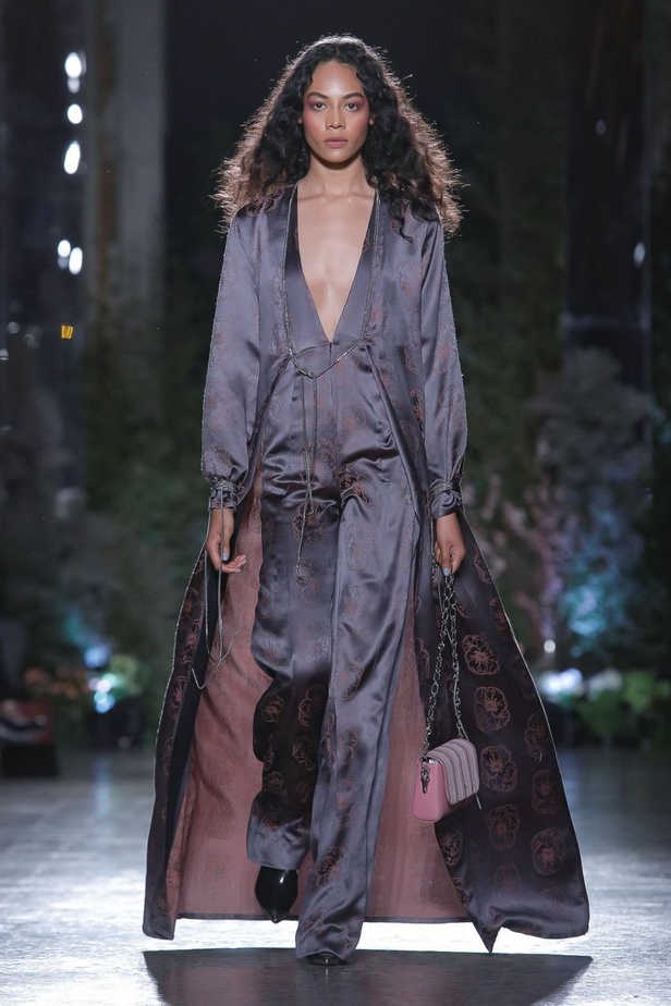 مجموعة AIGNER  للألبسة الجاهزة لخريف و شتاء 2019