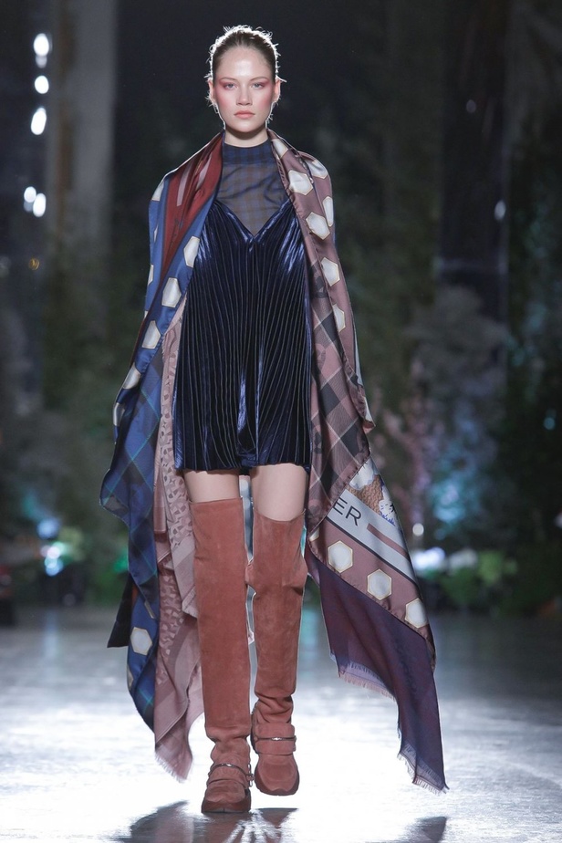 مجموعة AIGNER  للألبسة الجاهزة لخريف و شتاء 2019