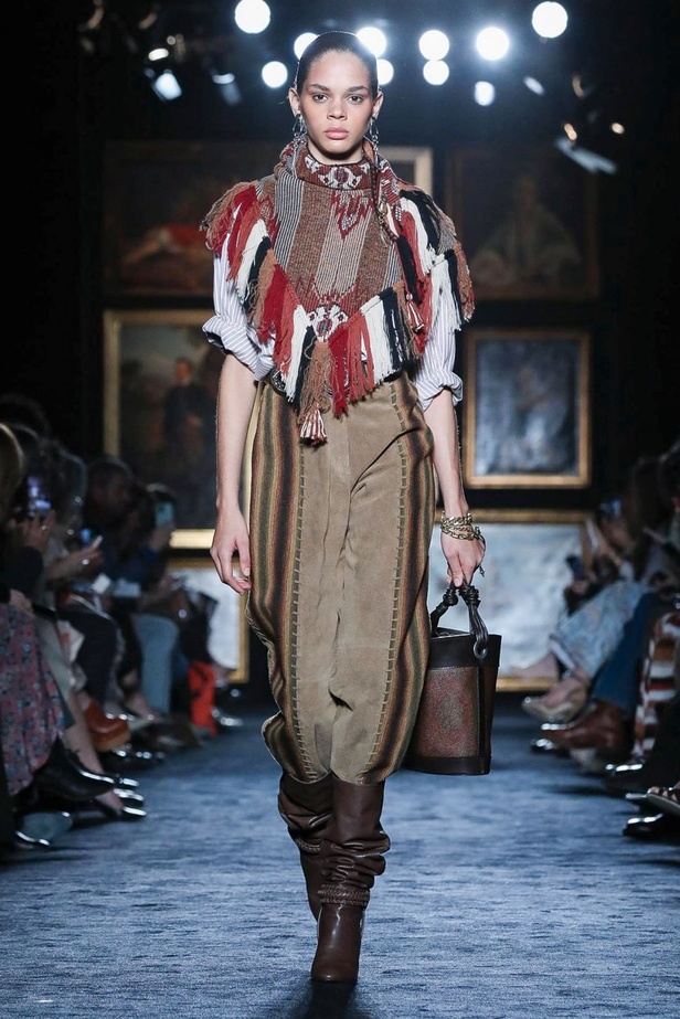 مجموعة إيترو ETRO لخريف وشتاء 2020-2021 خلال اسبوع الموضة في ميلانو