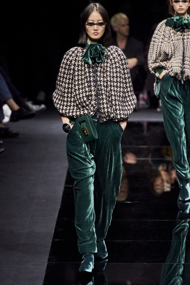 مجموعة امبريو أرماني  EMPORIO ARMANI لخريف وشتاء 2020-2021