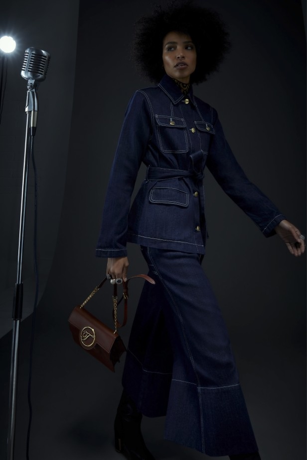 عرض أزياء Temperley London لخريف وشتاء 2022-2021