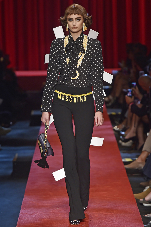 مجموعة Moschino لربيع وصيف ٢٠١٧!