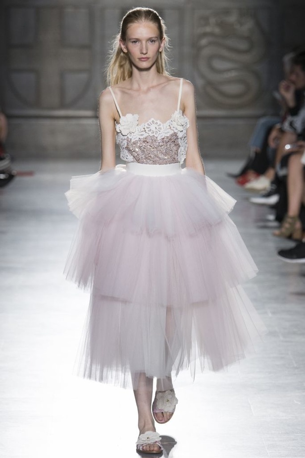 مجموعة فوستو بوغليزي لربيع و صيف 2018