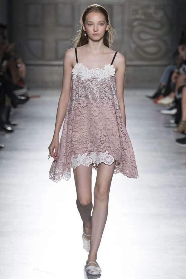 مجموعة فوستو بوغليزي لربيع و صيف 2018