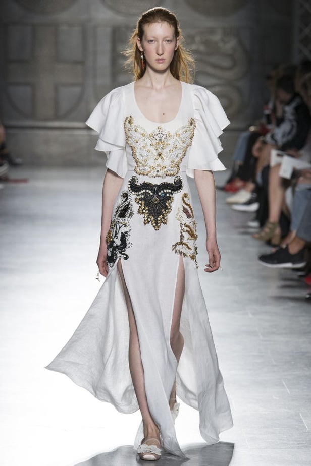 مجموعة فوستو بوغليزي لربيع و صيف 2018