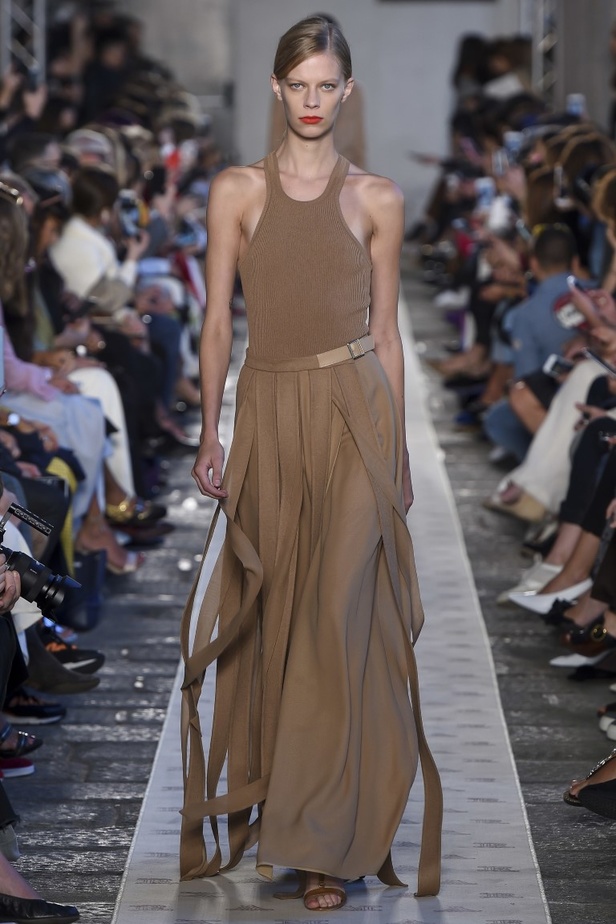 مجموعة ماكس مارا  لموسم ربيع وصيف 2018