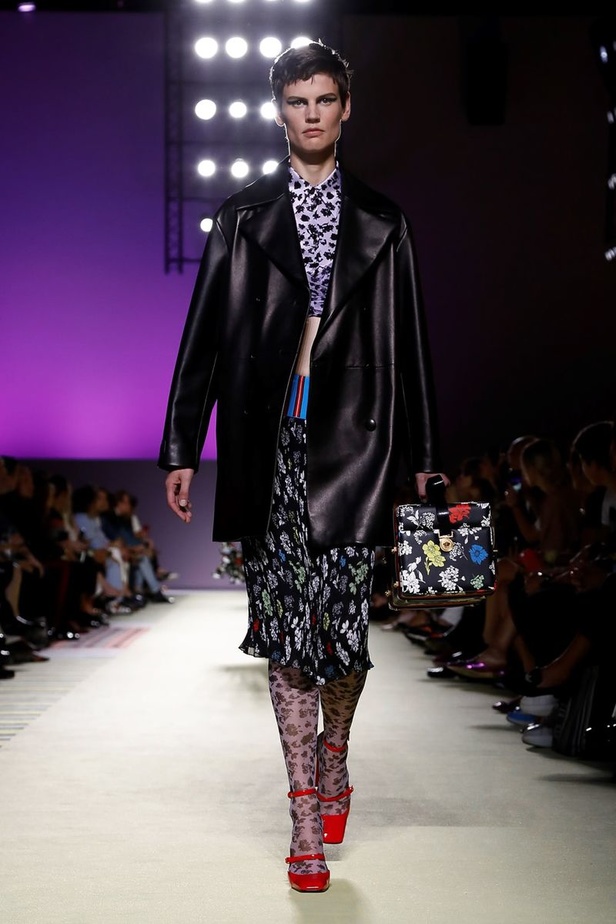 مجموعة فيرساتشي لموسم ربيع وصيف 2019